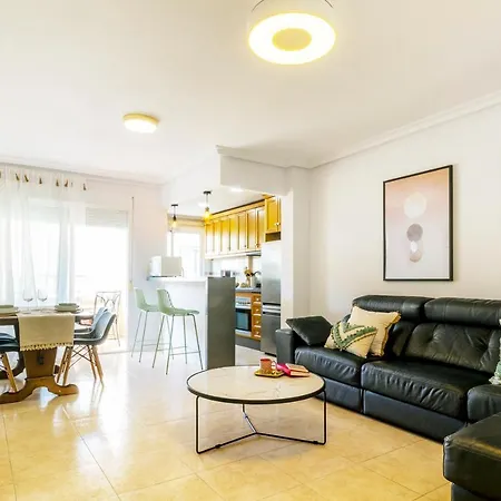 Pink Maritimo - Winter By The Sea Torrevieja