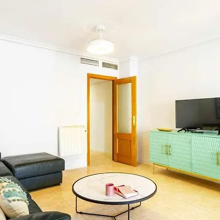 Pink Maritimo - Winter By The Sea * Torrevieja