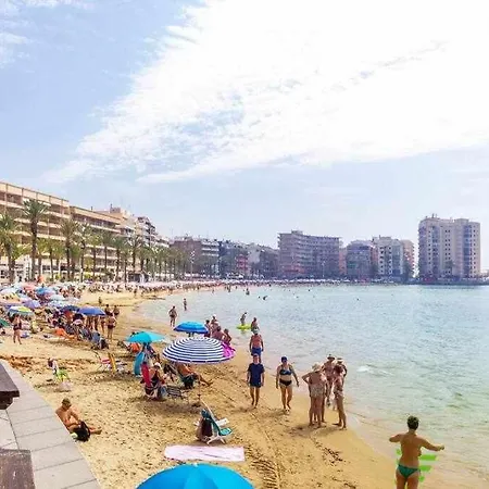 Pink Maritimo Apartment