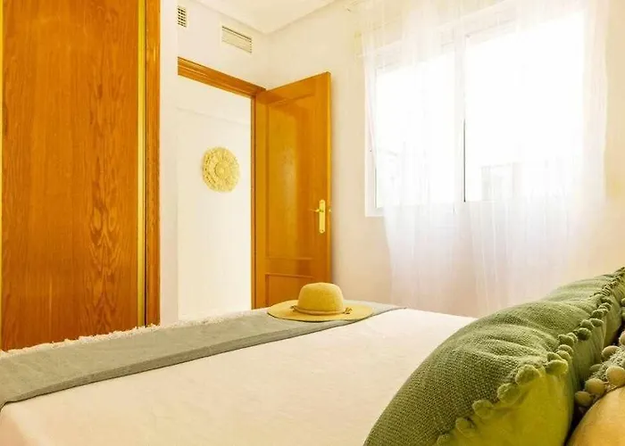 Pink Maritimo * 托雷维耶哈